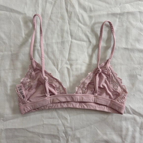 Skims lace fits everybody bra - Picture 2 of 3